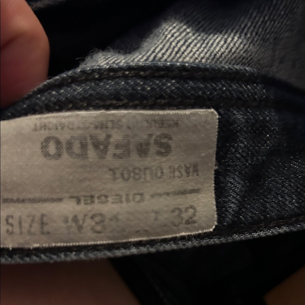 Diesel dark indigo wash Denim- made in Italy  size 31/32